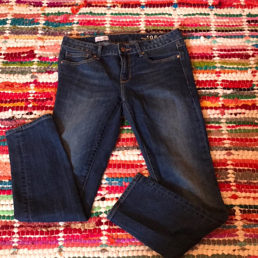 gap skinny jeans!!